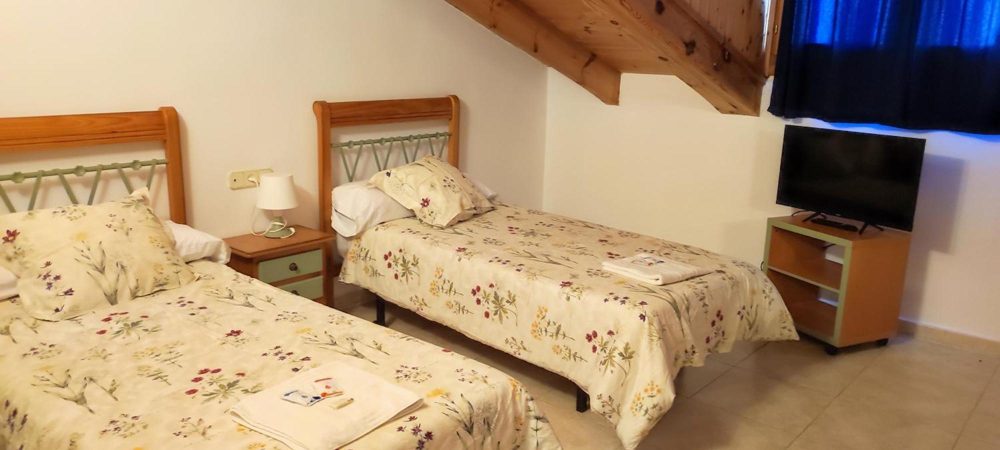 Altogredos Hotel Rural Y Apartamentos Turisticos Ойос-дель-Еспіно Екстер'єр фото