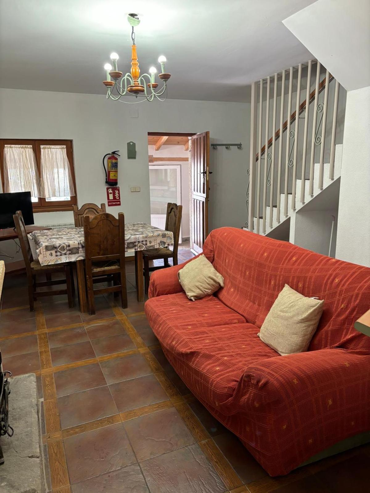 Altogredos Hotel Rural Y Apartamentos Turisticos Ойос-дель-Еспіно Екстер'єр фото